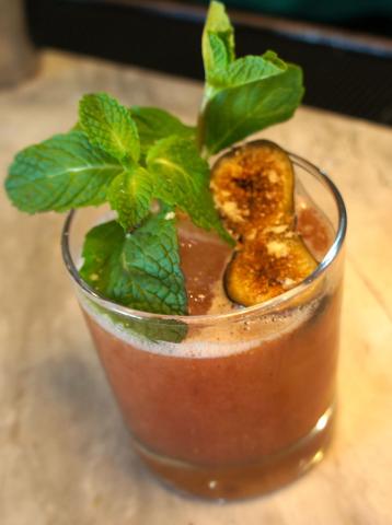 Picture of Fig and Walnut Julep